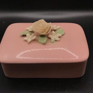 Vintage porcelain art pottery trinket vanity box soap dish